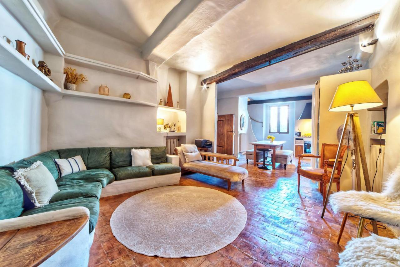 Townhouse Mougins In The Old Village, Fantastic View, Sea And Mountains Esterno foto