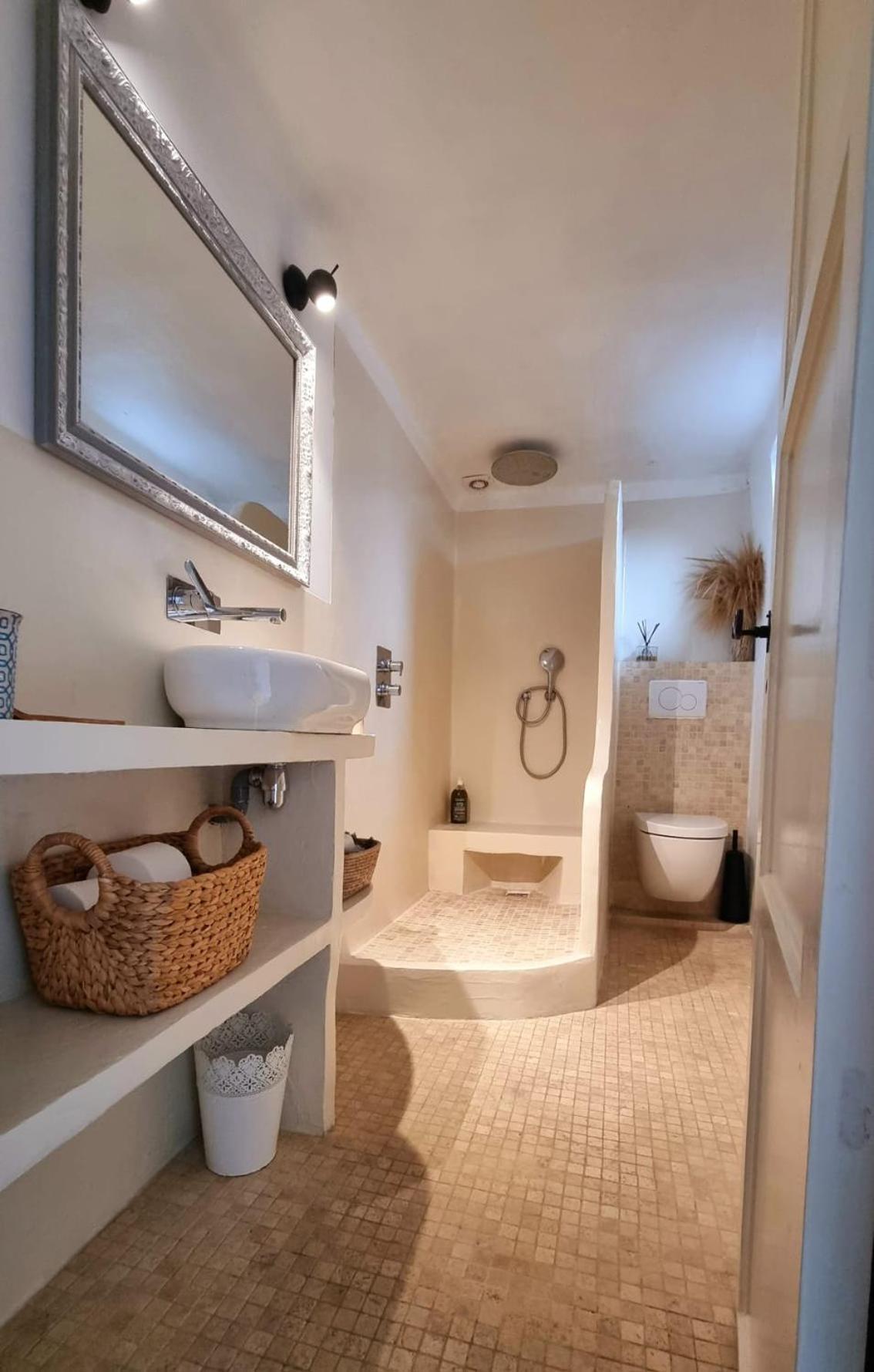 Townhouse Mougins In The Old Village, Fantastic View, Sea And Mountains Esterno foto
